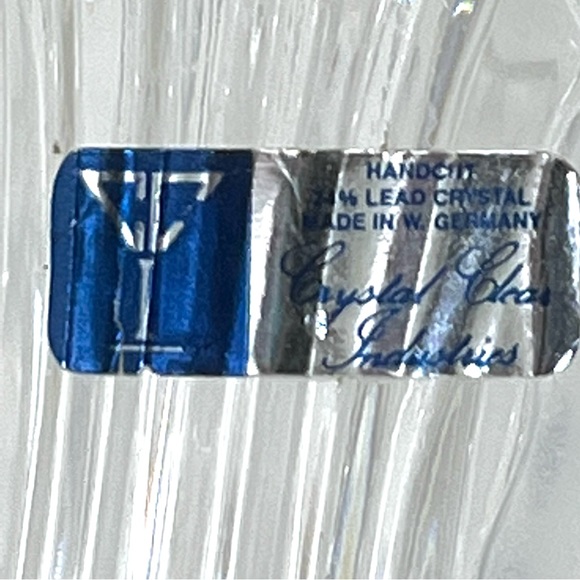 VTG Crystal Clear Industries Crystal Vase 6" Hand Cut in West Germany - Picture 7 of 8